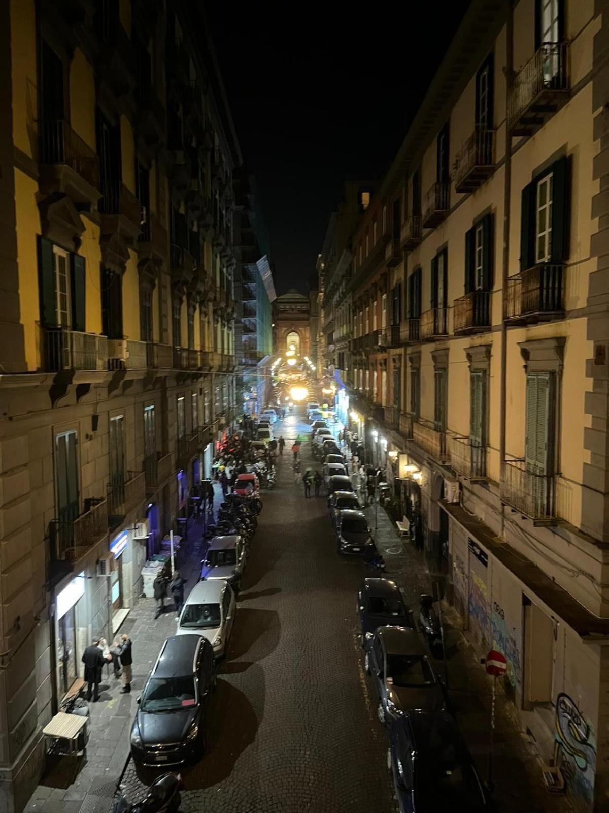 La Dimora Dei Borbone Appartement Napels Buitenkant foto